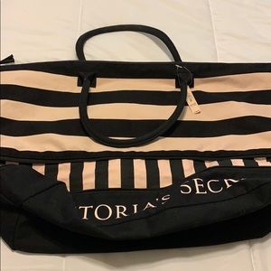 NWT VS travel bag